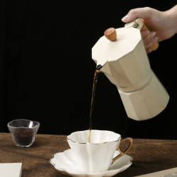 6 Cup Portable Moka Pot Induction Italian Espresso Coffee Maker - Image 2